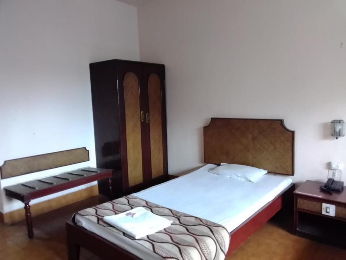 Hotel Indsurya Dibrugarh Exterior photo