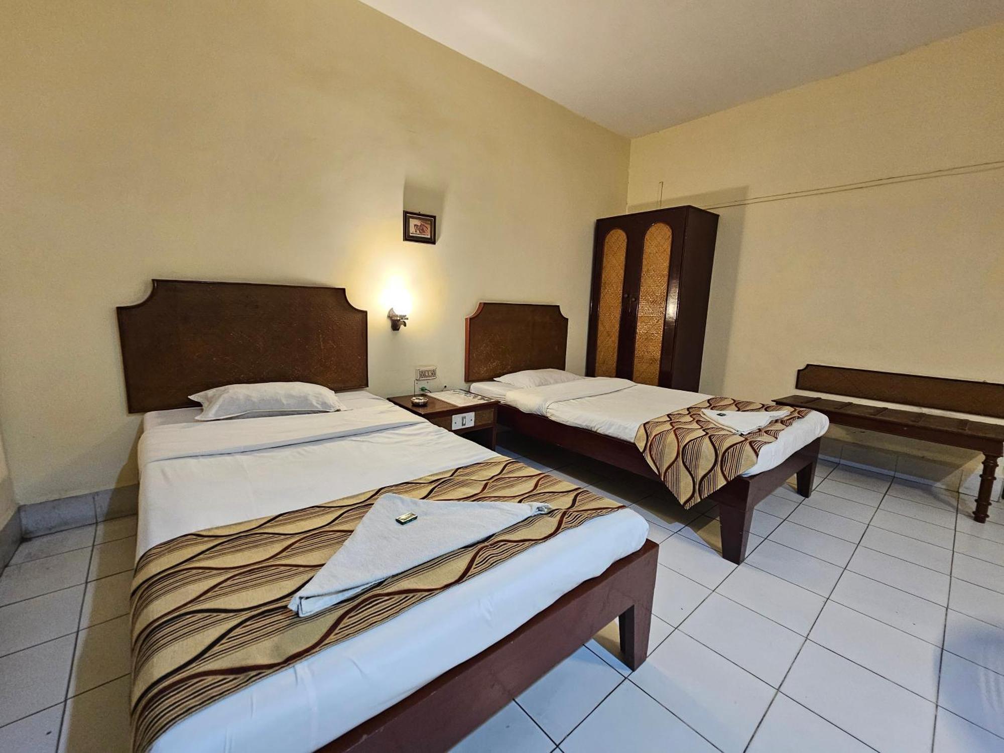 Hotel Indsurya Dibrugarh Exterior photo